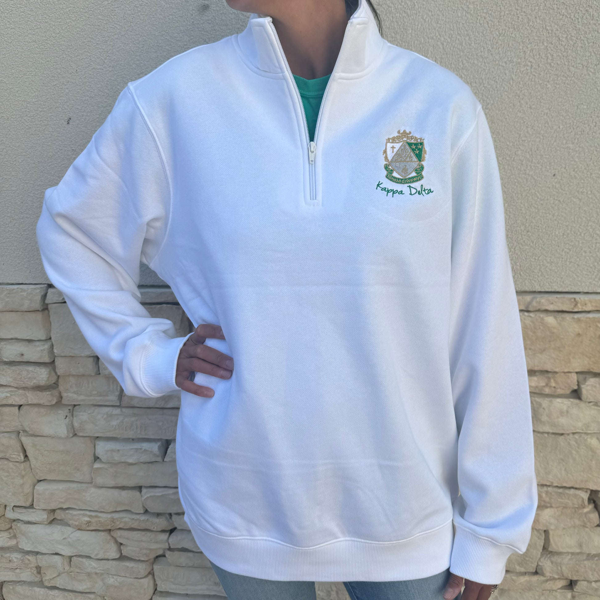 USC KAPPA DELTA 1 4 ZIP SWEATSHIRT WITH EMBROIDERED CREST